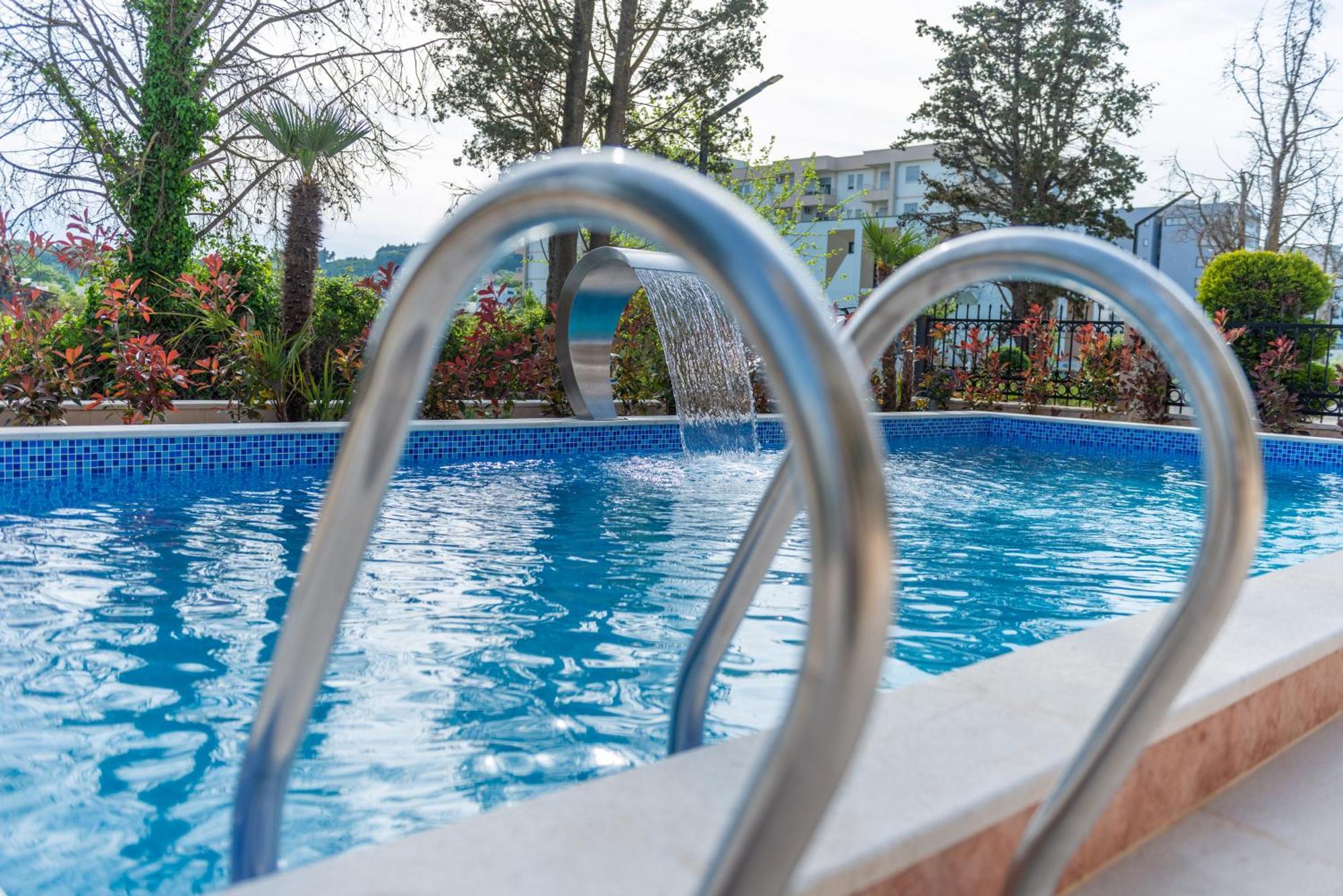 Miami Apartments Улцинь Экстерьер фото