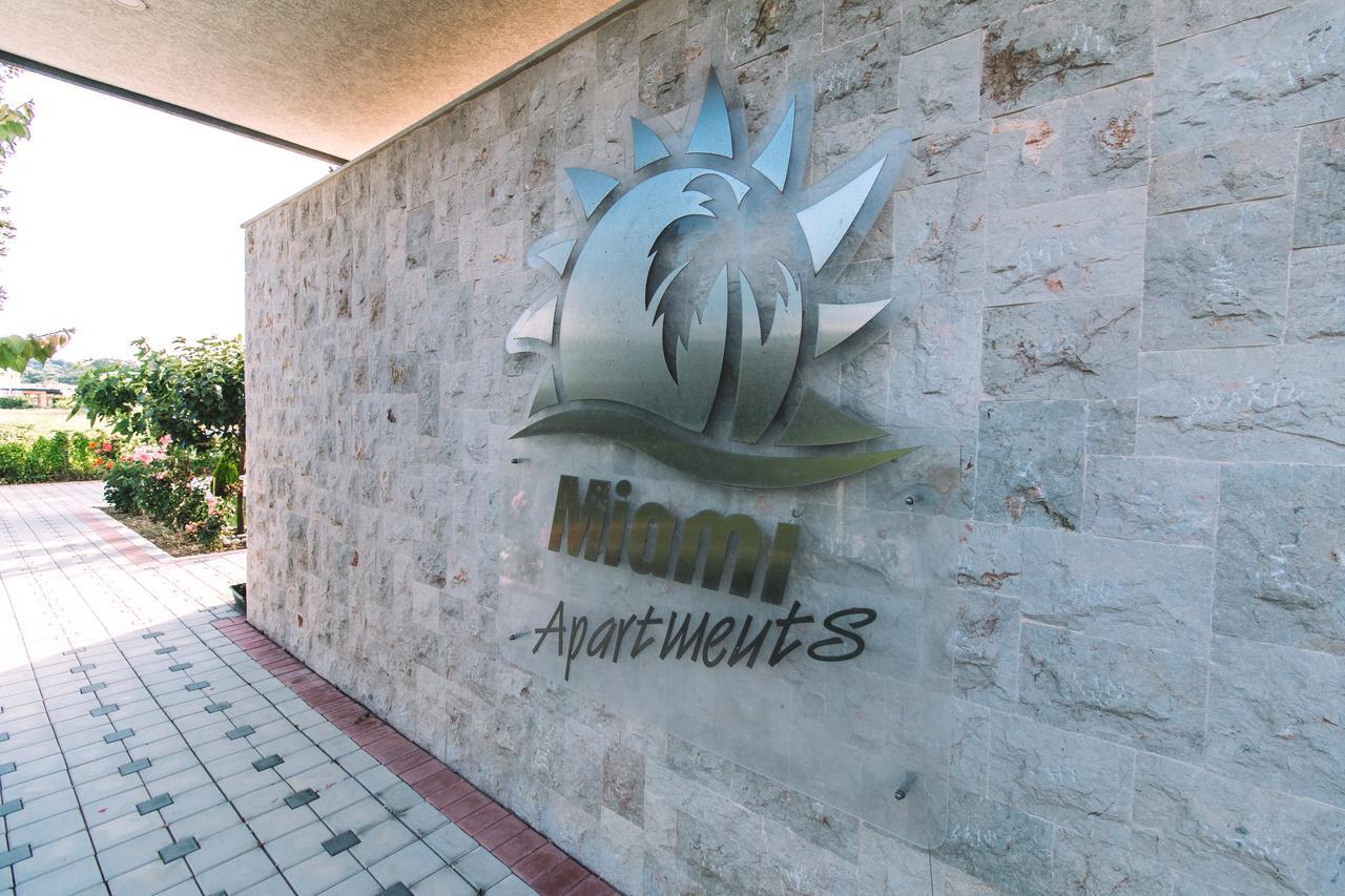 Miami Apartments Улцинь Экстерьер фото