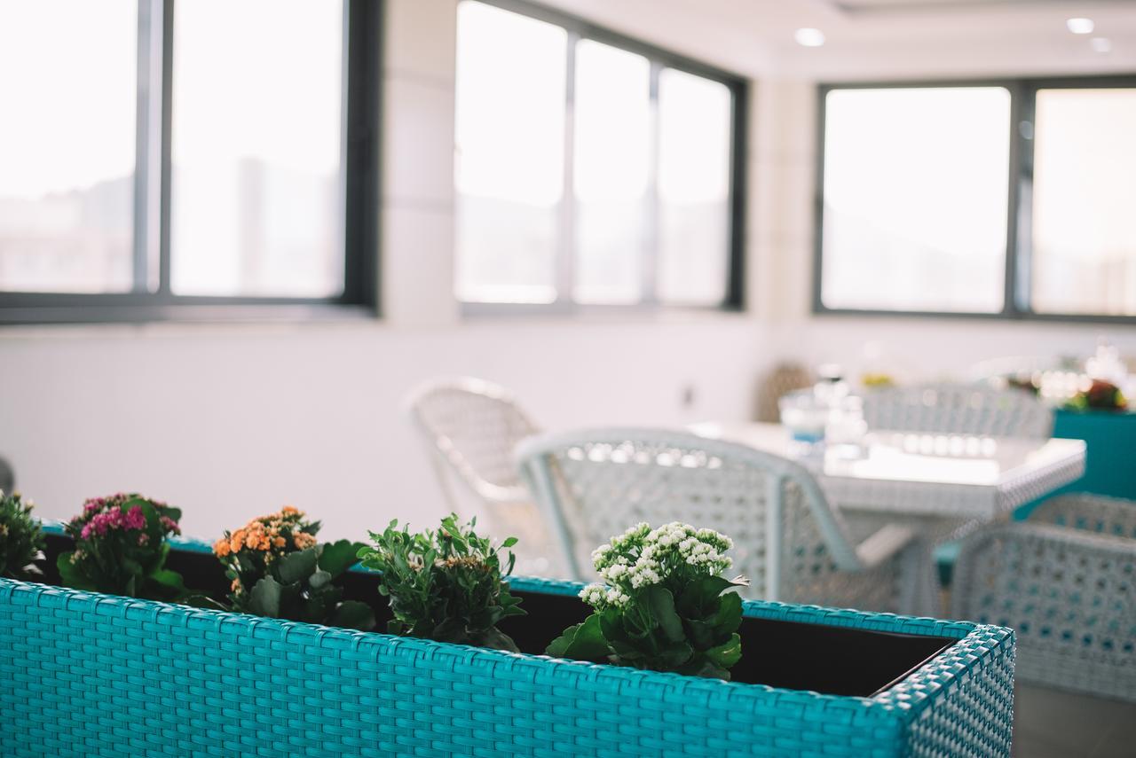 Miami Apartments Улцинь Экстерьер фото